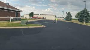 Best Concrete Driveway Installation  in Cedar Hill, MO